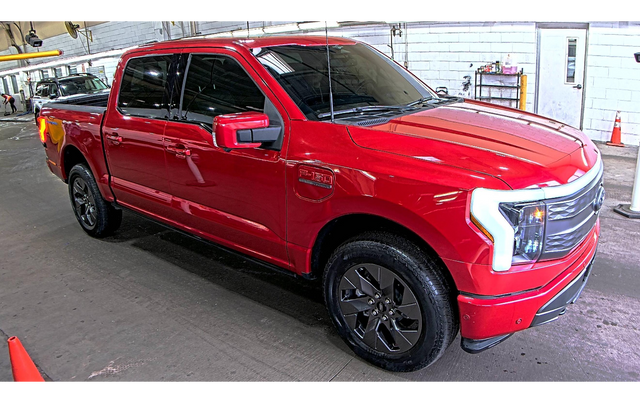 Used 2023 Ford F-150 Lightning Lariat with VIN 1FTVW1EV5PWG02236 for sale in Huntley, IL