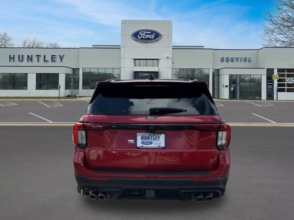 Used 2025 Ford Explorer ST SUV