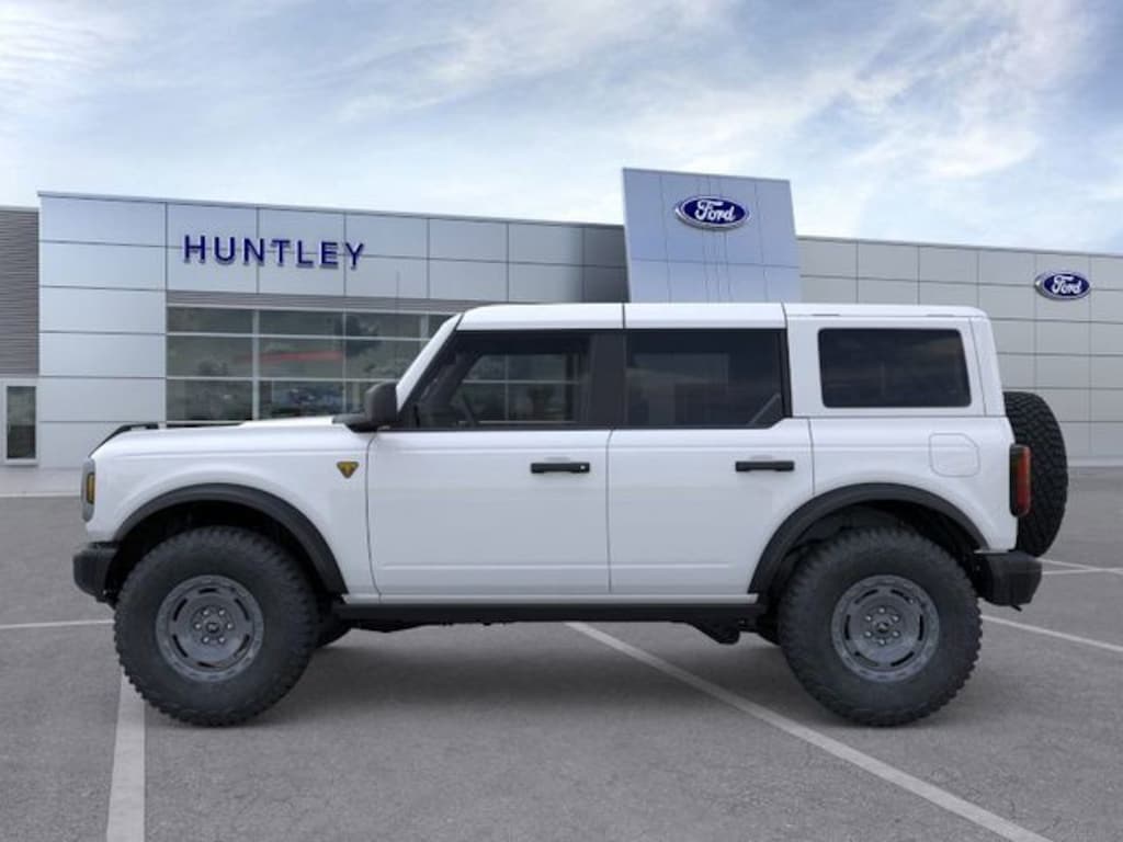 New 2025 Ford Bronco Badlands SUV