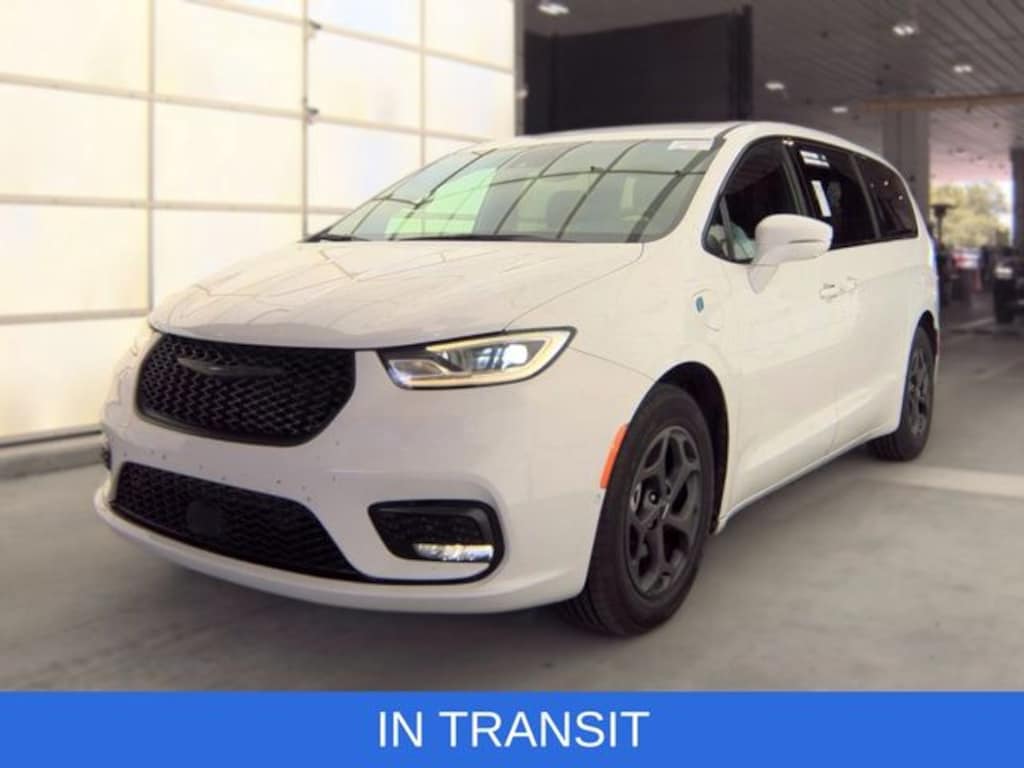 Used 2022 Chrysler Pacifica Hybrid Touring L Minivan/Van