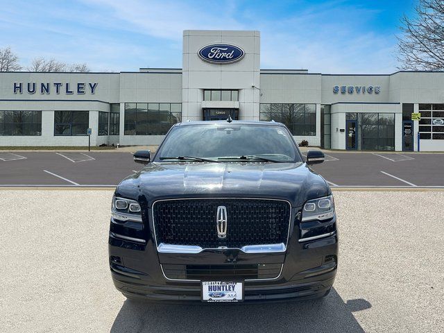 2022 Lincoln Navigator Reserve photo 2