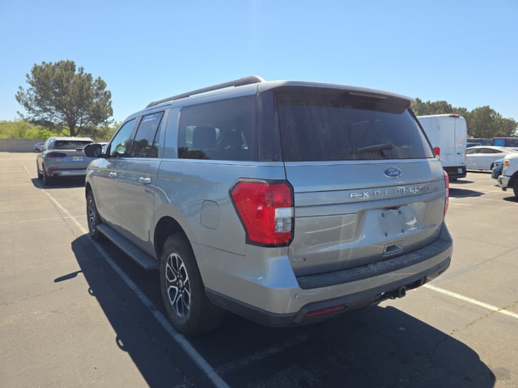 Used 2024 Ford Expedition Max XLT SUV