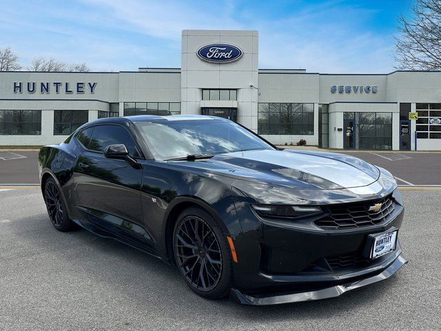 2019 Chevrolet Camaro 1LS photo 3