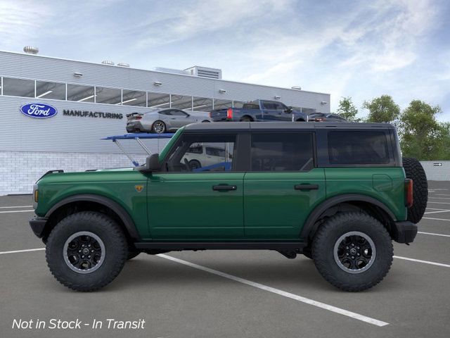 2025 Ford Bronco Badlands photo 3