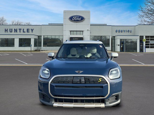 Used 2025 MINI Countryman SE with VIN WMZ53GA03S7S92984 for sale in Huntley, IL