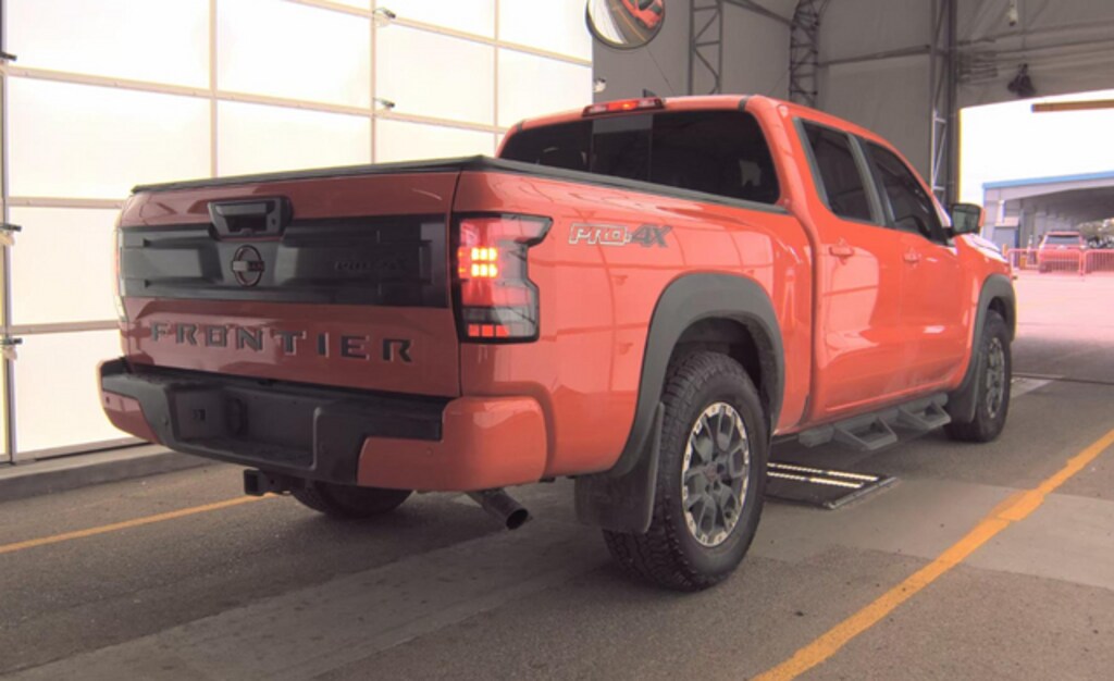 Used 2025 Nissan Frontier PRO-4X Truck