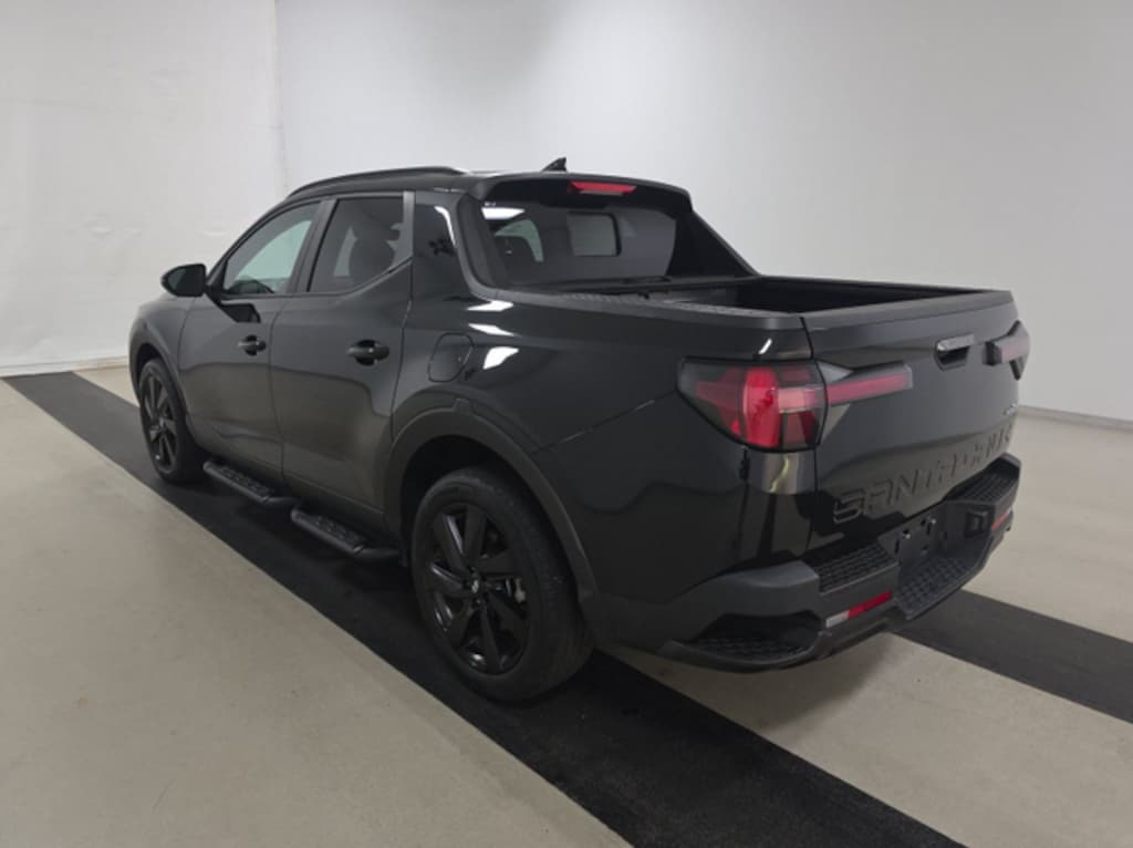 Used 2024 Hyundai Santa Cruz Night Truck