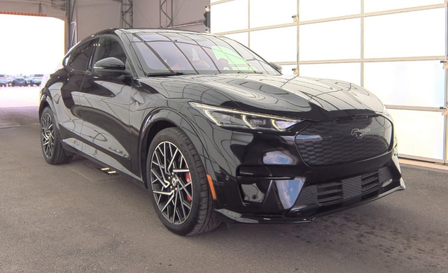 Used 2022 Ford Mustang Mach-E GT AWD with VIN 3FMTK4SX1NMA24283 for sale in Huntley, IL