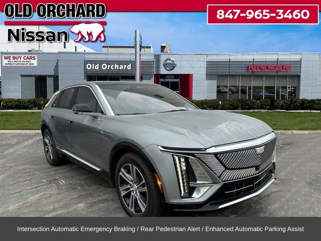 2024 Cadillac Lyriq Luxury photo 3