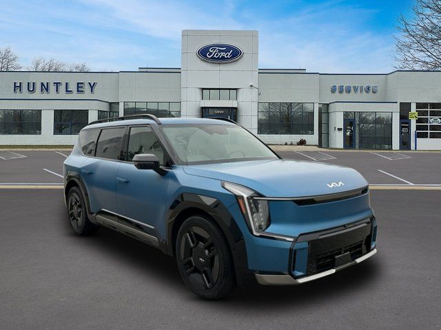 Used 2024 Kia EV9 GT-Line with VIN KNDAEFS50R6022379 for sale in Huntley, IL
