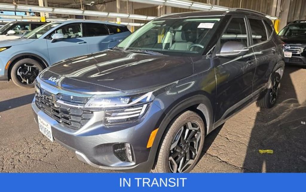 Used 2025 Kia Seltos SX SUV