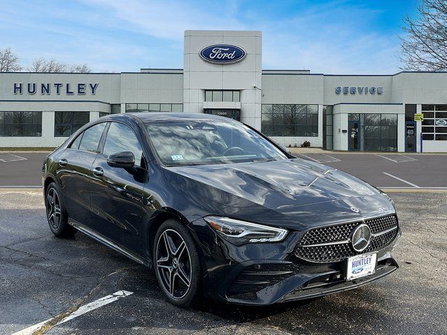 2025 Mercedes Benz CLA 250 4MATIC photo 3