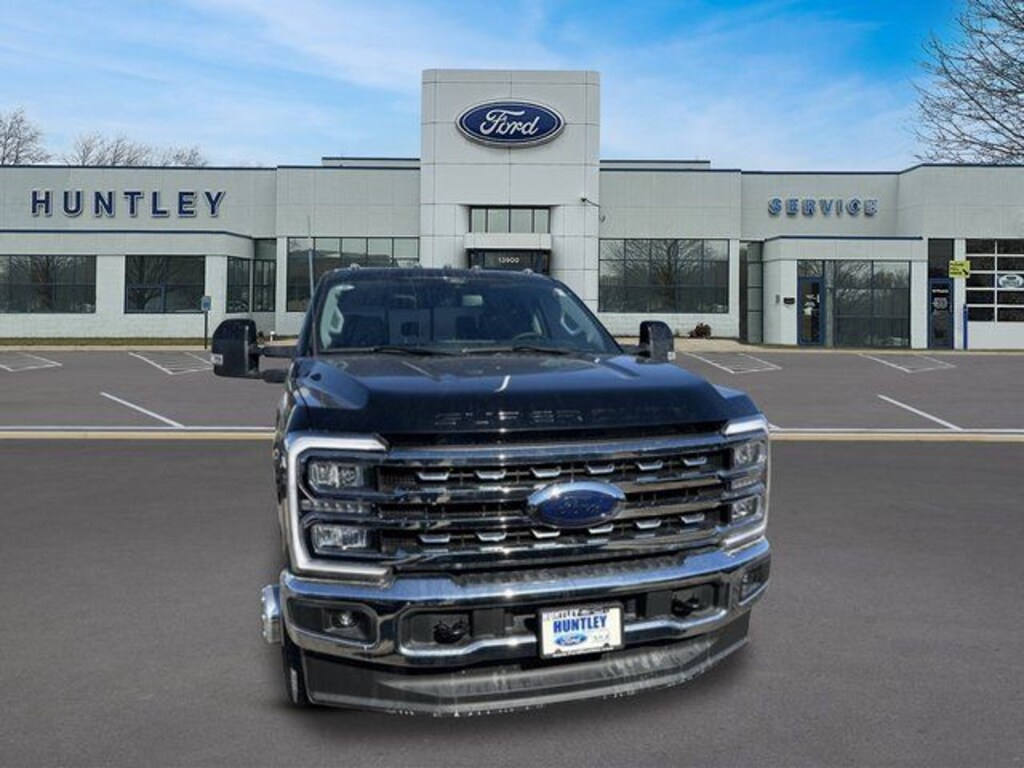 New 2024 Ford F-350SD Lariat Chassis