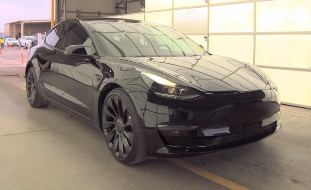 Used 2022 Tesla Model 3 Performance with VIN 5YJ3E1EC1NF152885 for sale in Huntley, IL