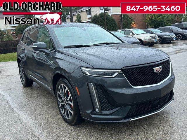 2023 Cadillac XT6 Sport photo 3