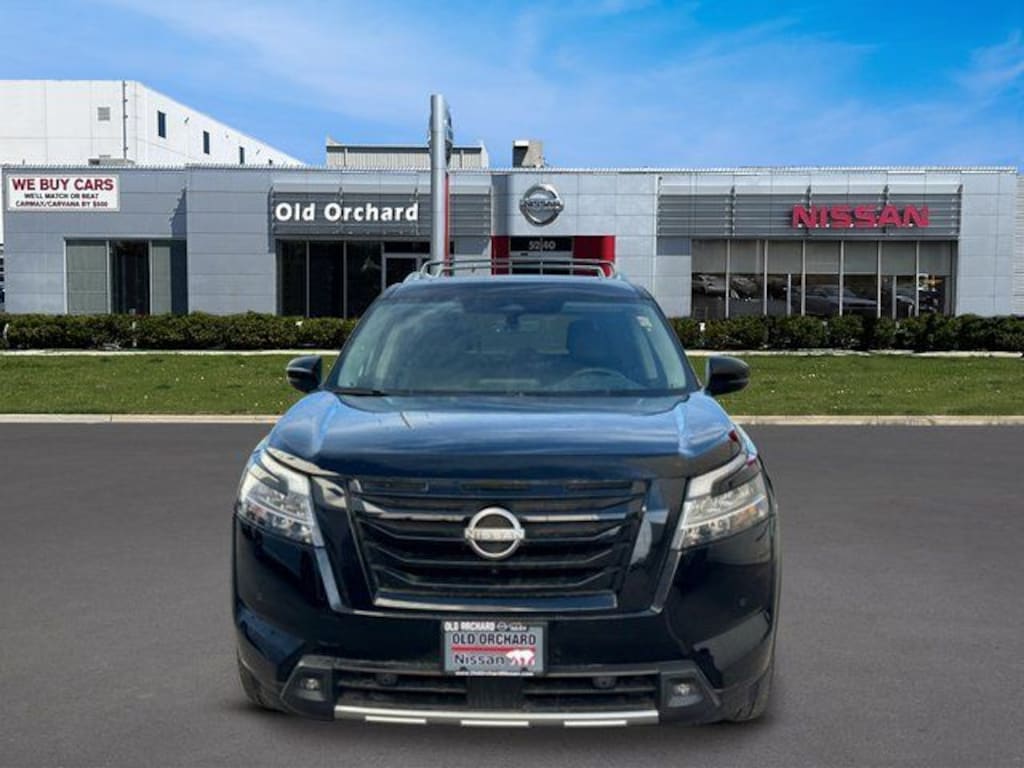 Used 2023 Nissan Pathfinder Platinum SUV