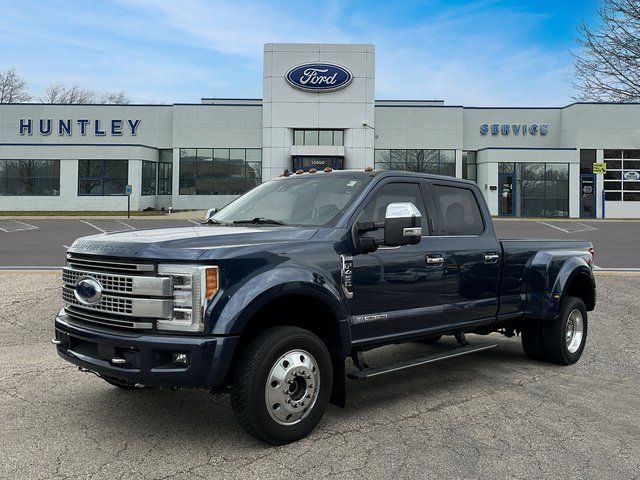 2019 Ford F-450 Platinum 4x4 Crew Cab 8' Box DRW's photo