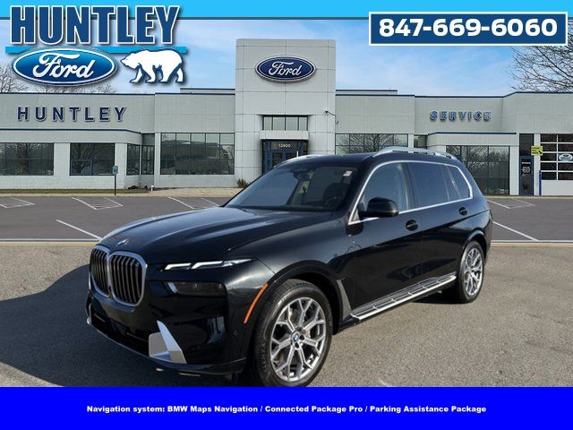 2024 BMW X7 40i's photo