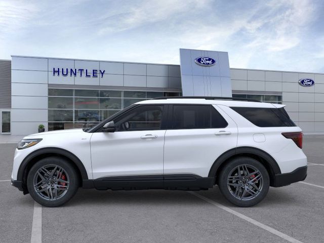2025 Ford Explorer ST-Line photo 2