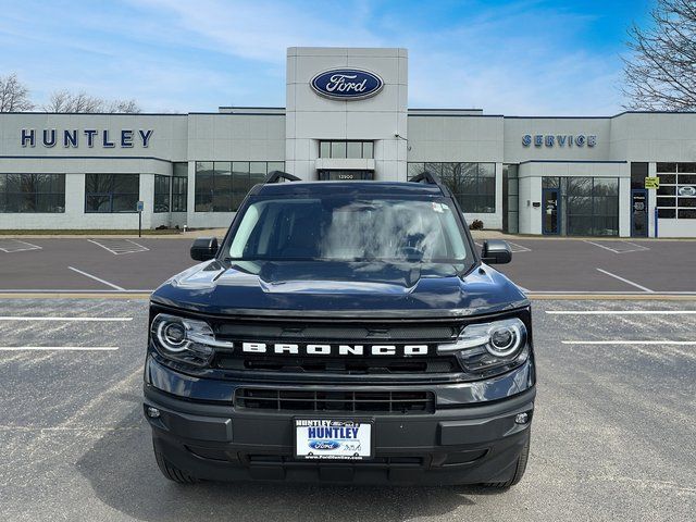 2024 Ford Bronco Sport Outer Banks photo 2