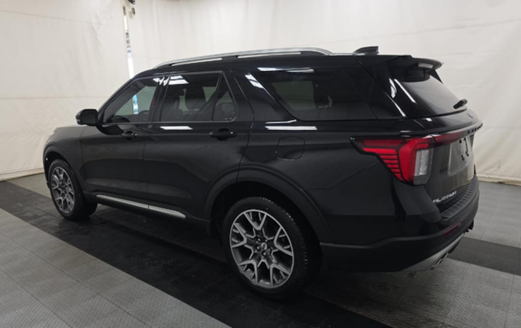 Used 2025 Ford Explorer Platinum SUV