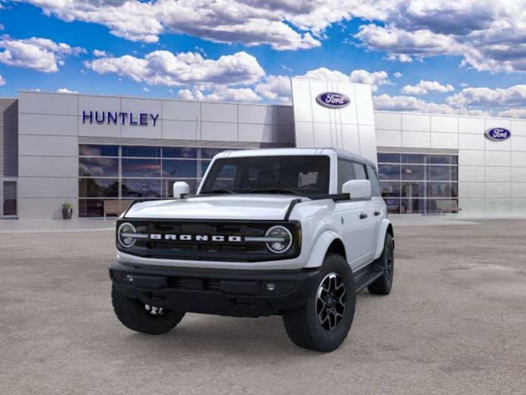 New 2026 Ford Bronco Outer Banks SUV
