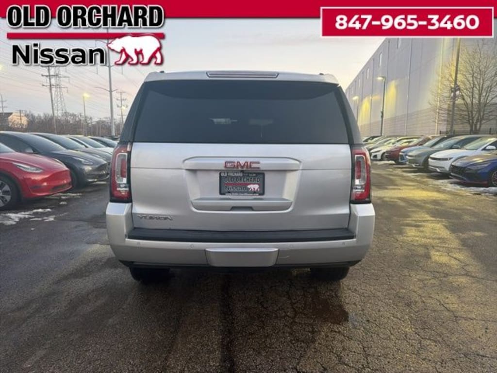 Used 2016 GMC Yukon SLT SUV
