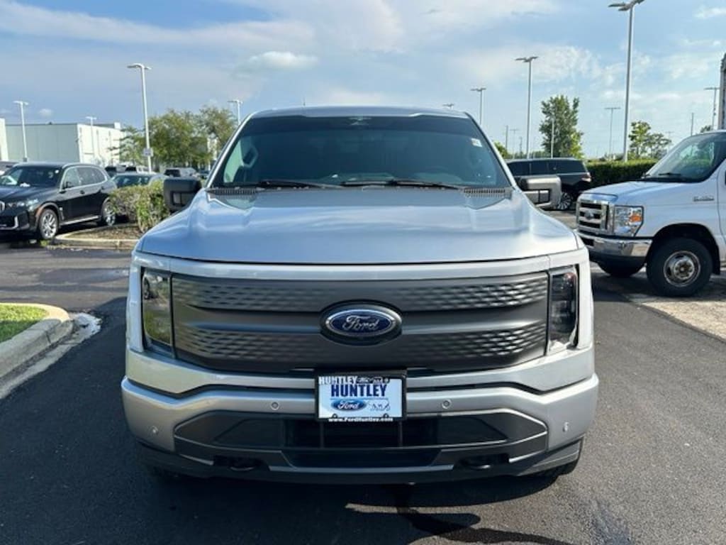 Used 2023 Ford F-150 Lightning XLT Truck