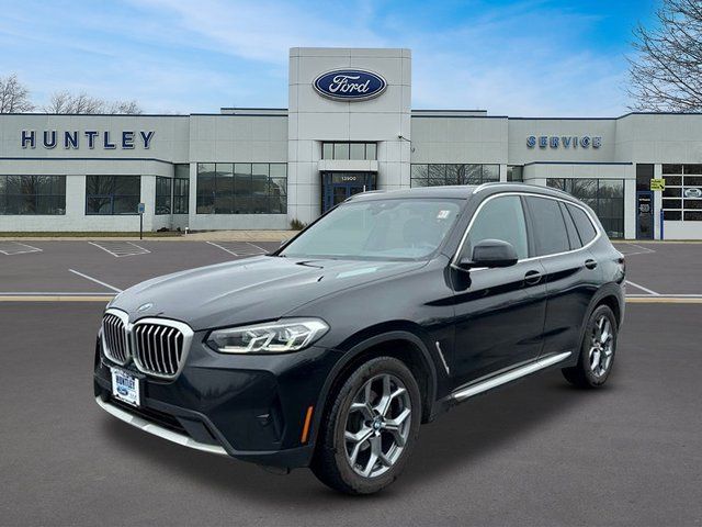 2022 BMW X3 xDrive30i's photo
