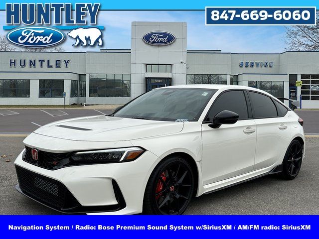 2024 Honda Civic Hatchback Type-R's photo