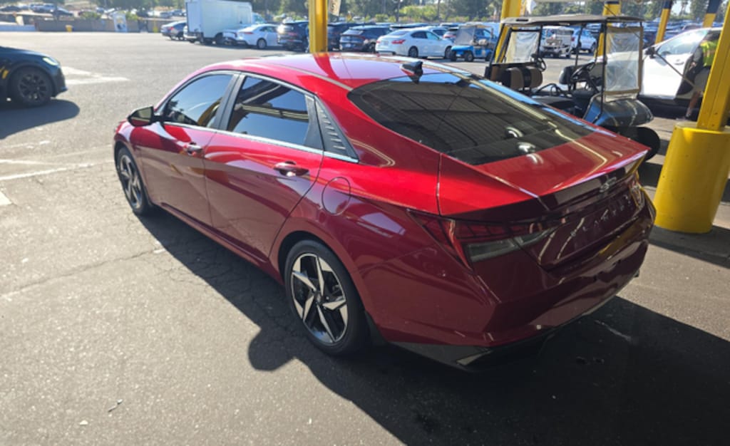 Used 2023 Hyundai Elantra Hybrid Limited Sedan