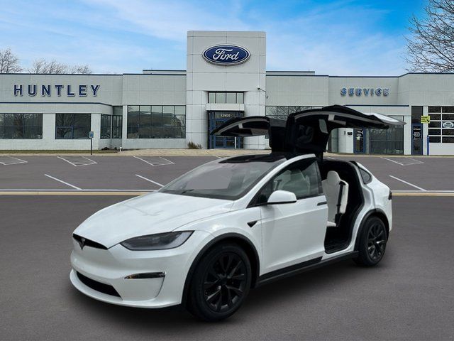 2023 Tesla Model X Long Range's photo