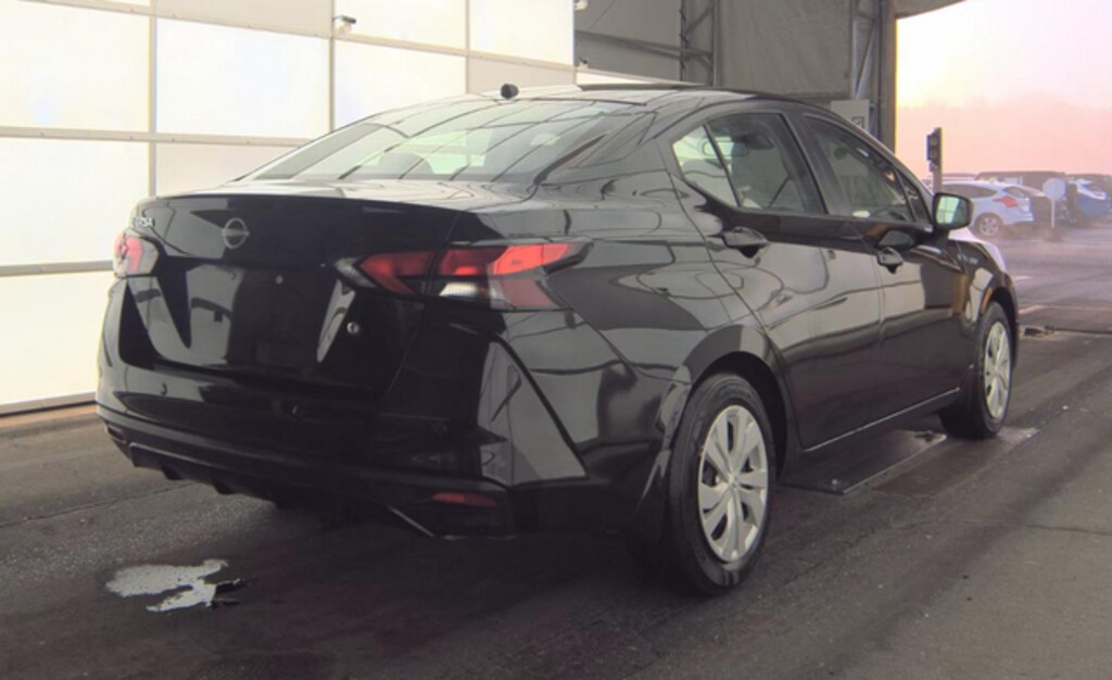 Used 2025 Nissan Versa 1.6 S Sedan