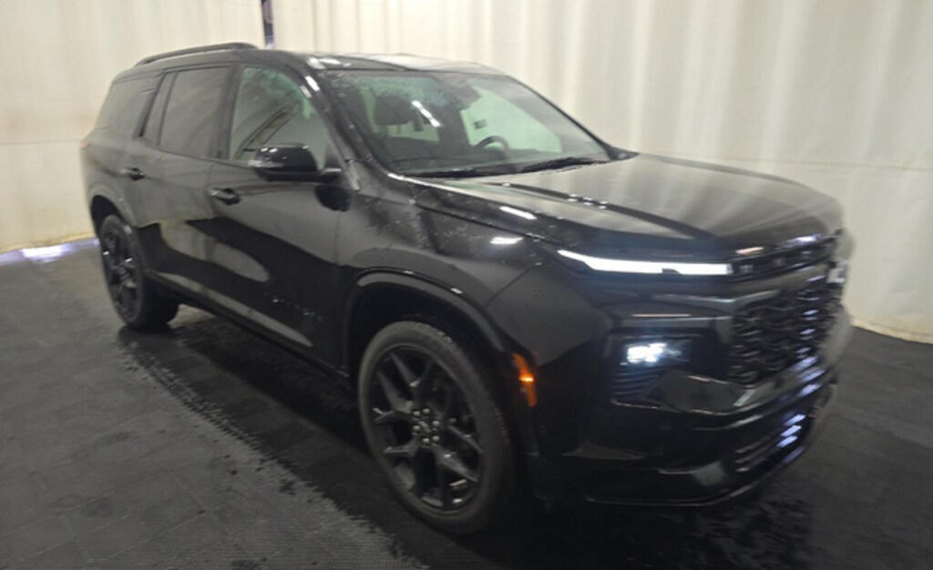Used 2024 Chevrolet Traverse RS SUV