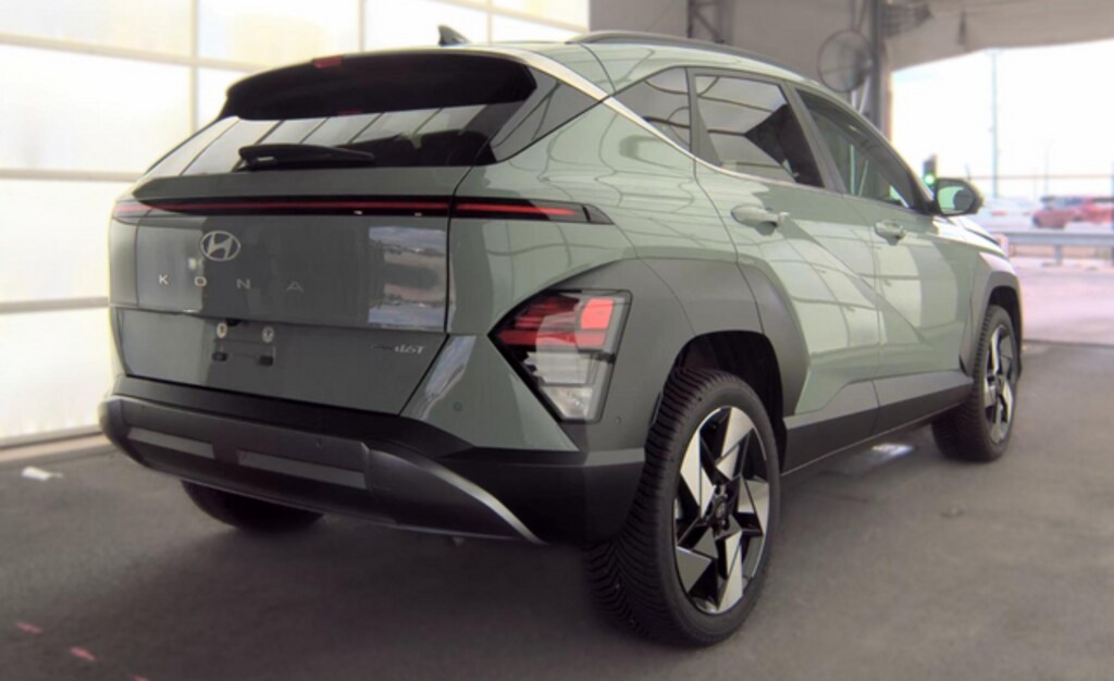 Used 2024 Hyundai Kona Limited SUV