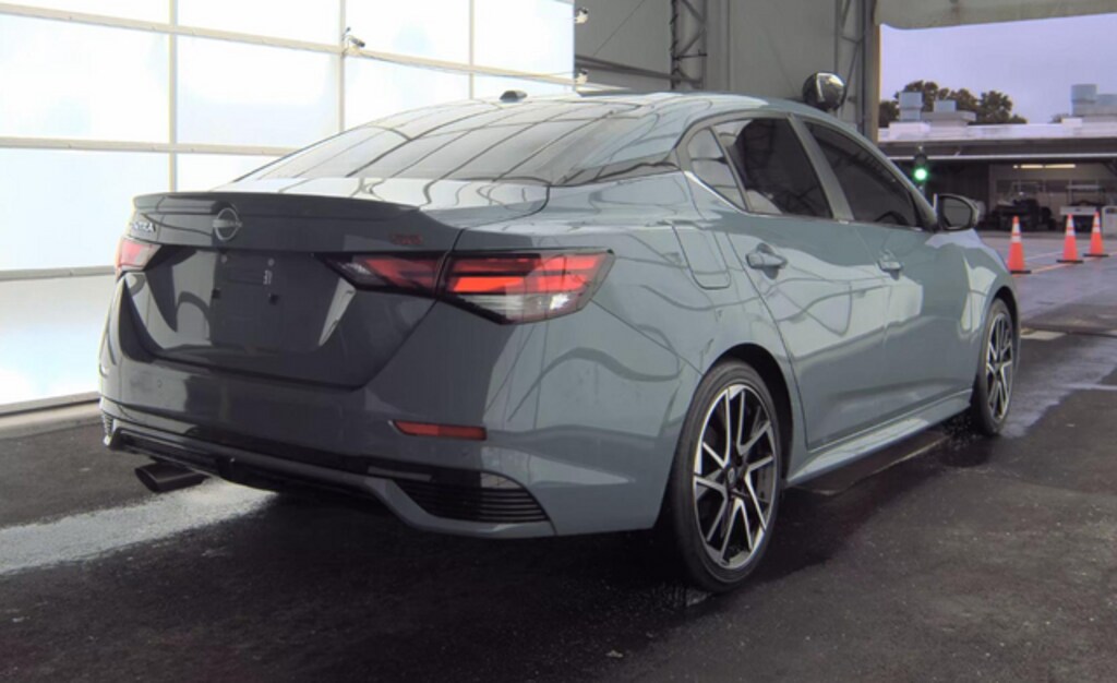 Used 2025 Nissan Sentra SR Sedan