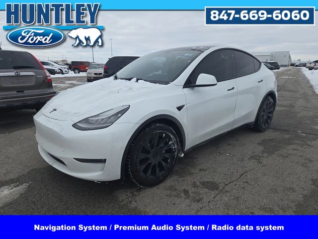 2022 Tesla Model Y Long Range's photo