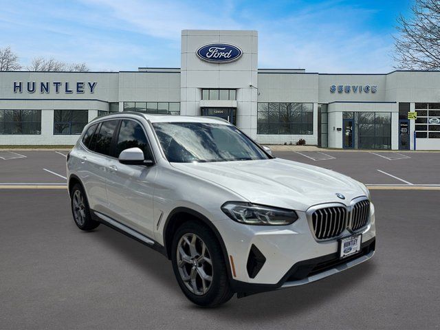 2023 BMW X3 xDrive30i's photo