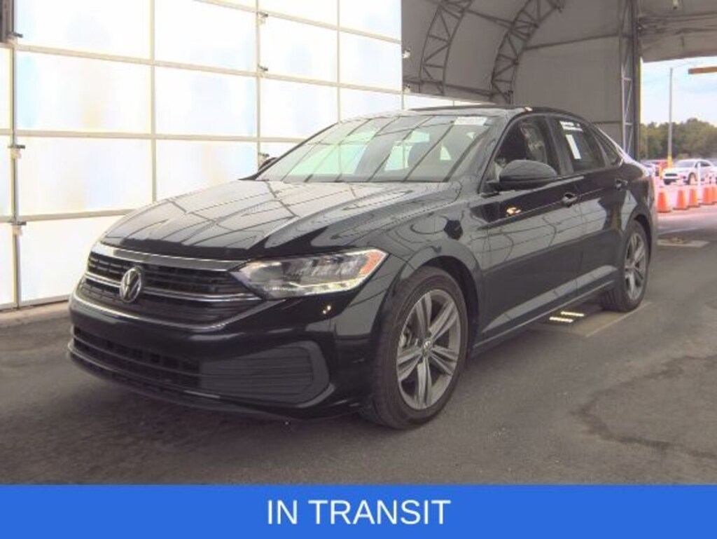 Used 2024 Volkswagen Jetta 1.5T SE Sedan