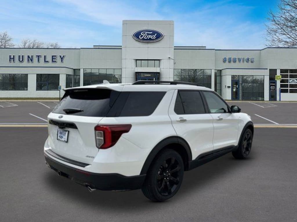 Used 2023 Ford Explorer ST-Line SUV