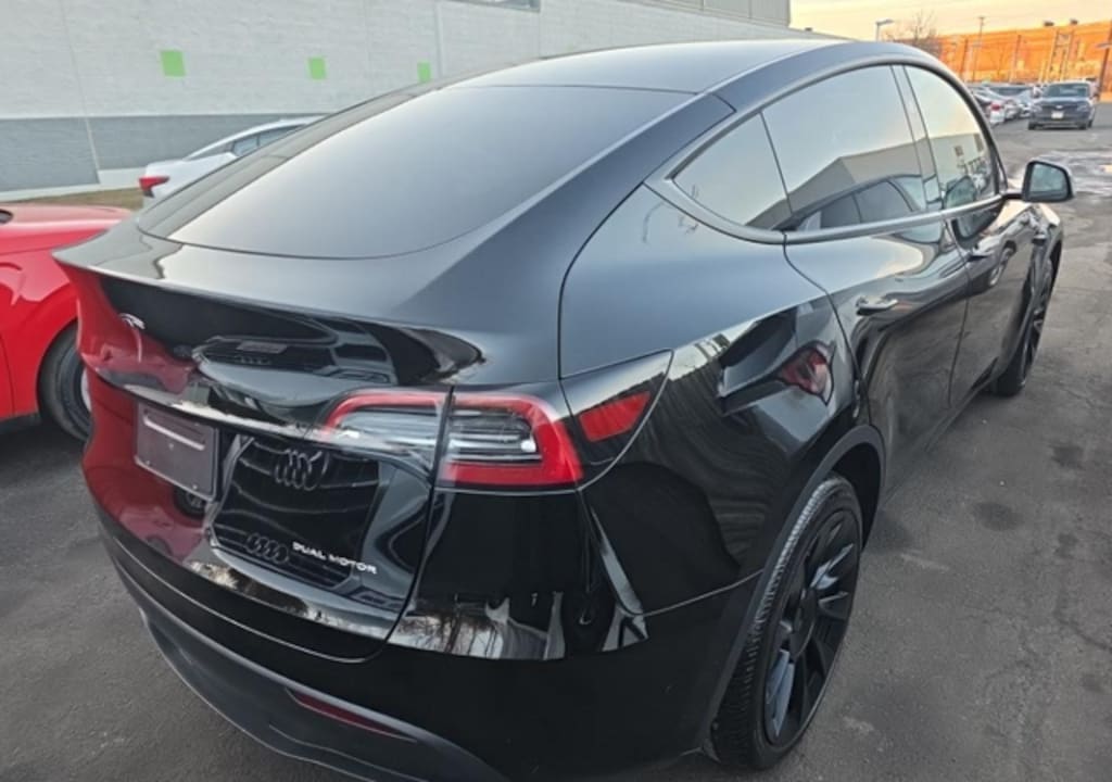 Used 2023 Tesla Model Y Long Range SUV