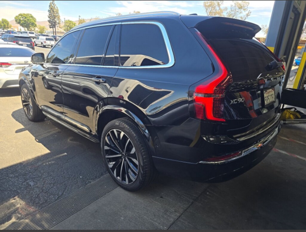 Used 2025 Volvo XC90 B5 Plus SUV