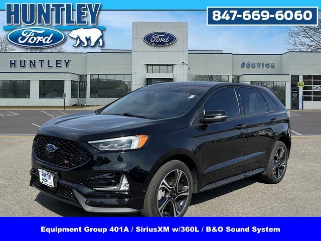 2022 Ford Edge ST's photo