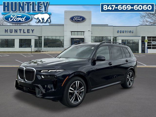 2023 BMW X7 xDrive40i's photo