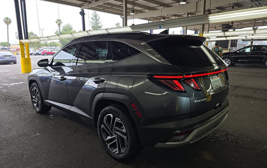 Used 2025 Hyundai Tucson Hybrid Limited SUV