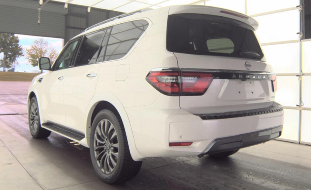 Used 2024 Nissan Armada Platinum SUV