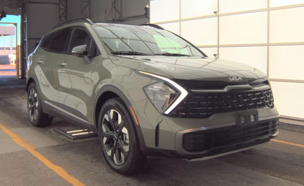 Used 2023 Kia Sportage Plug-In Hybrid X-Line SUV