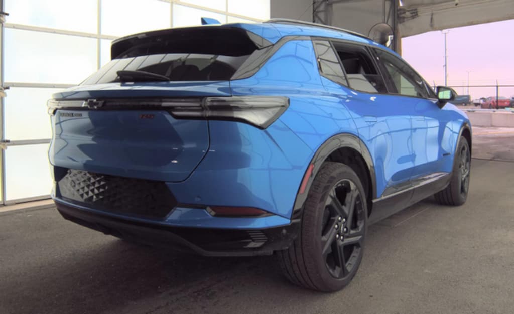 Used 2025 Chevrolet Equinox EV RS SUV