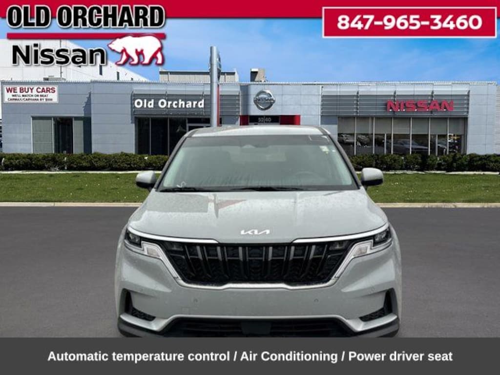 Used 2024 Kia Carnival EX Minivan/Van
