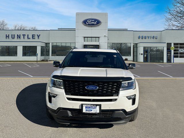 2019 Ford Explorer Sport photo 2